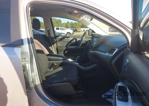 2018 Dodge Journey Sxt from USA, damaged, VIN 3C4PDCBB2JT260701